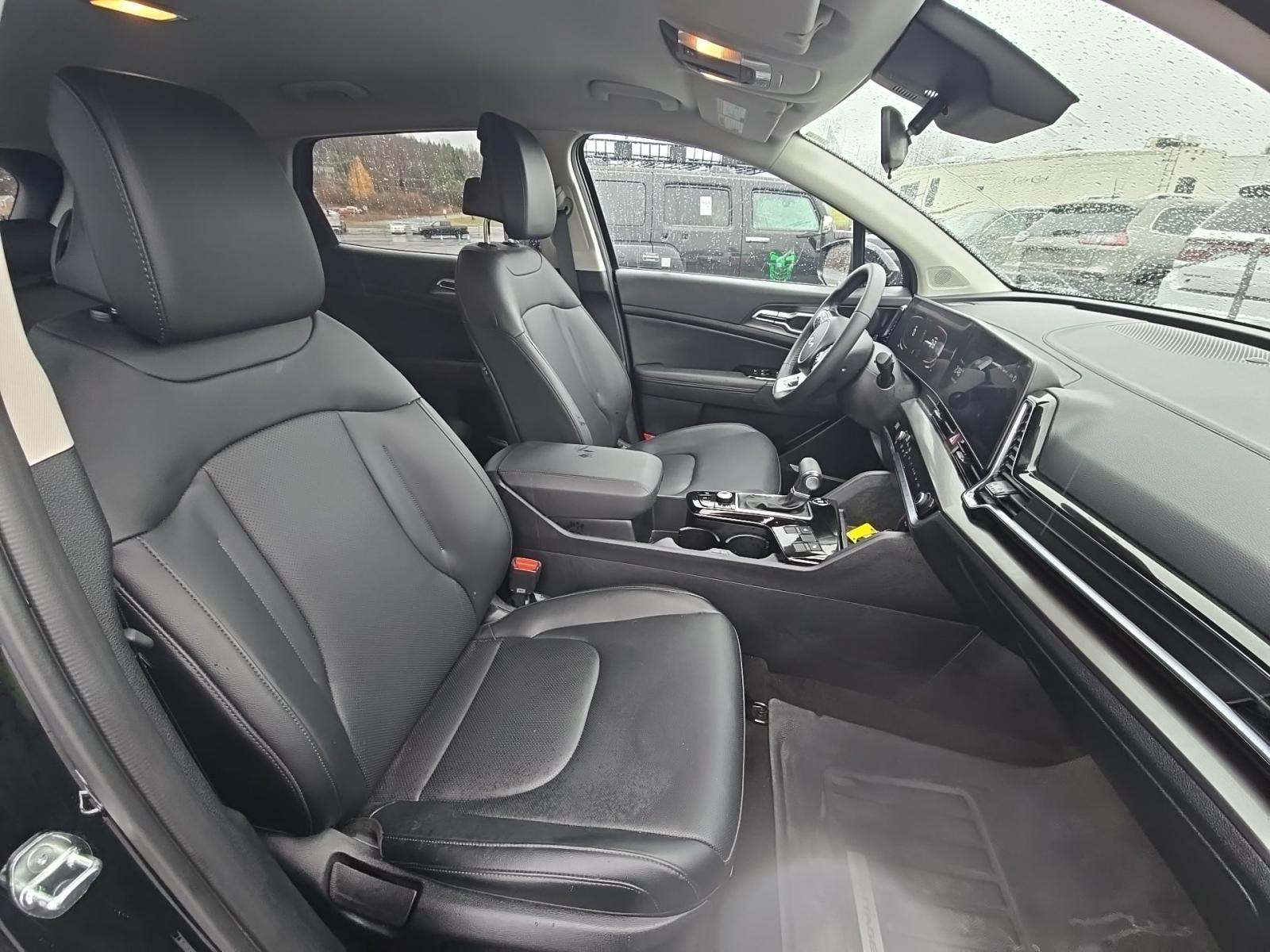 2025 Kia Sportage EX AWD