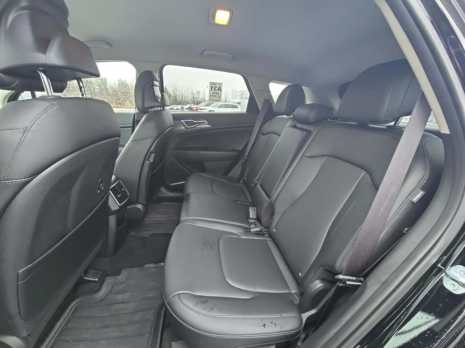 2025 Kia Sportage EX AWD