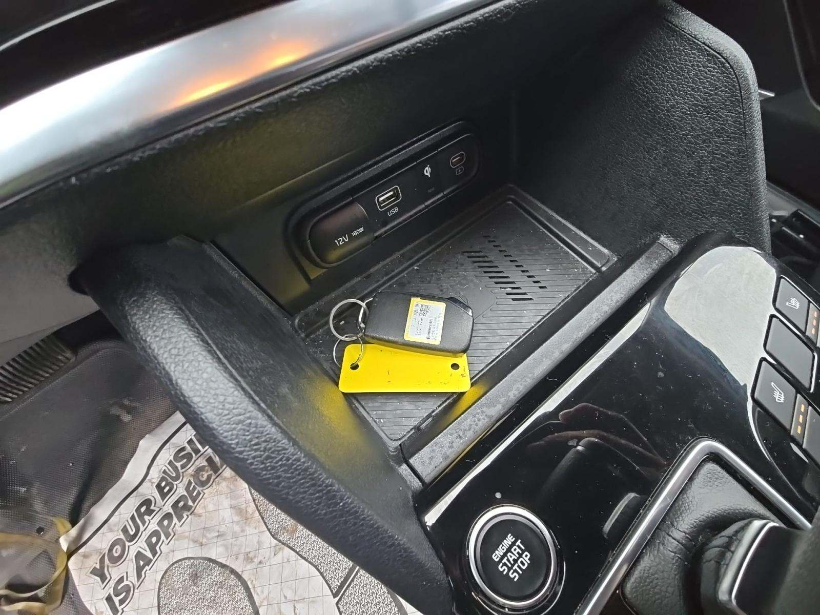 2025 Kia Sportage EX AWD