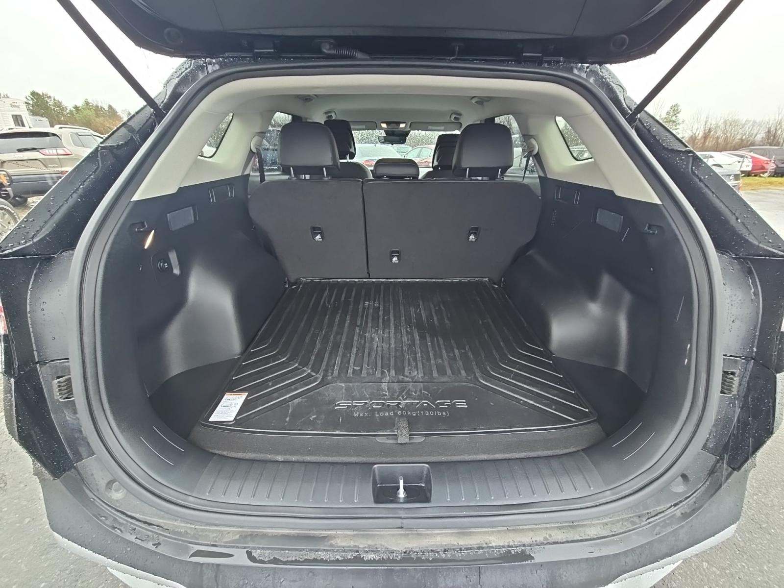 2025 Kia Sportage EX AWD