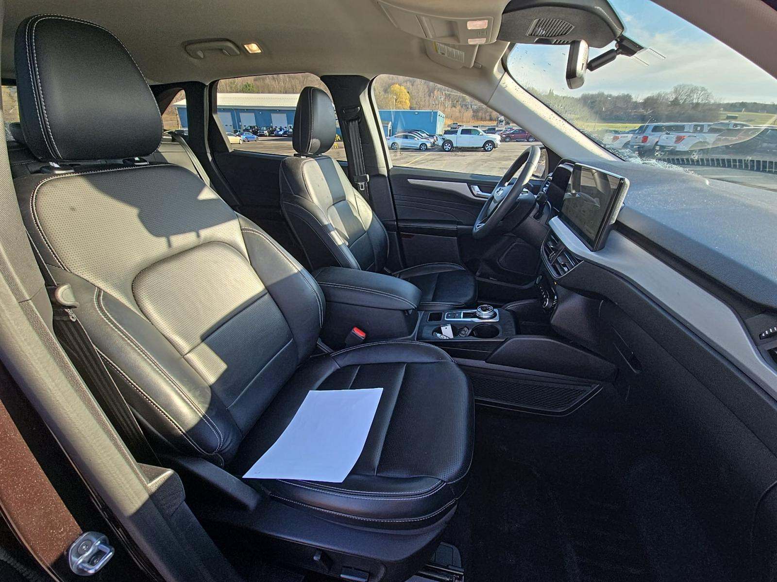 2023 Ford Escape Hybrid Platinum AWD