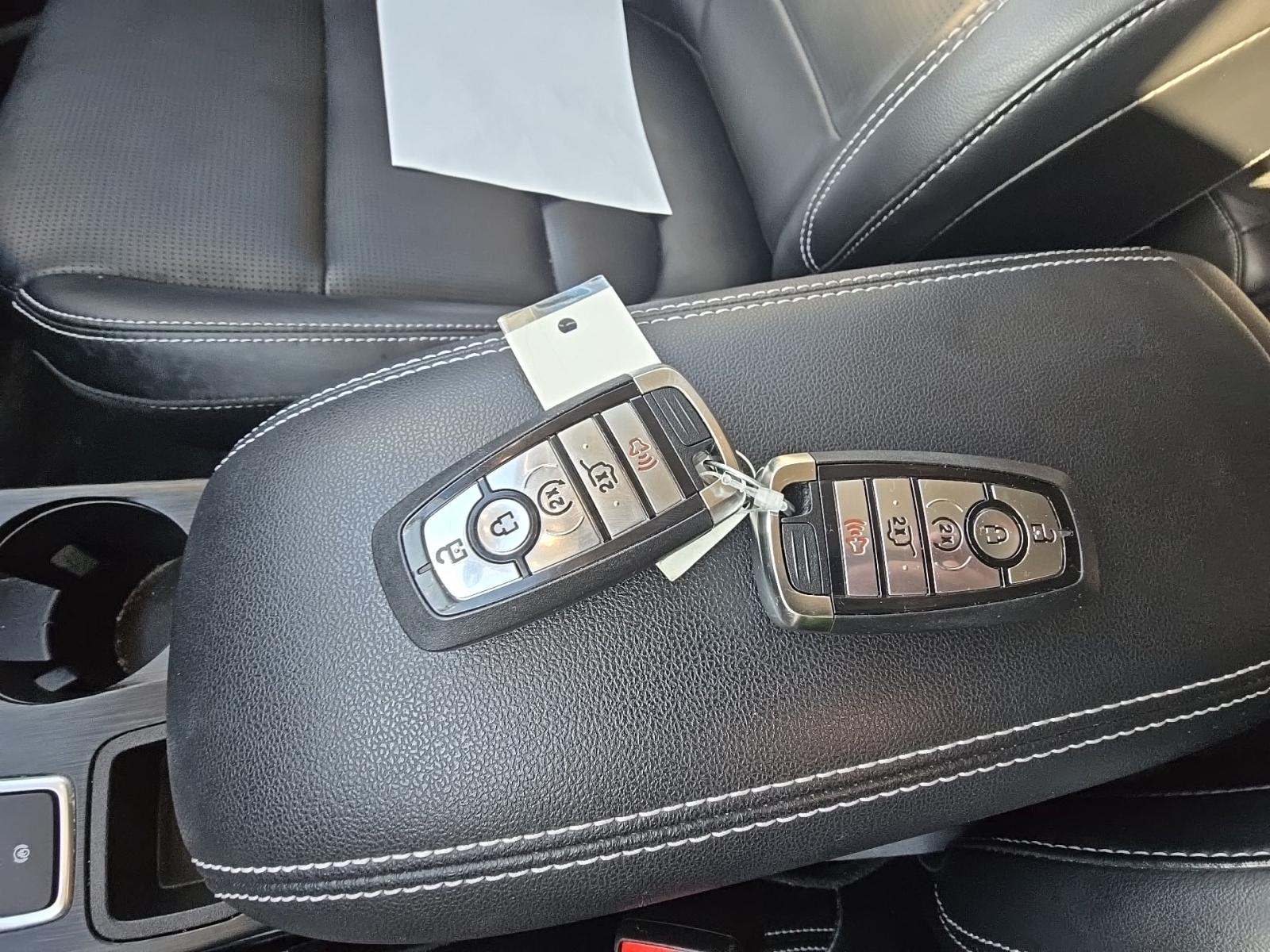 2023 Ford Escape Hybrid Platinum AWD