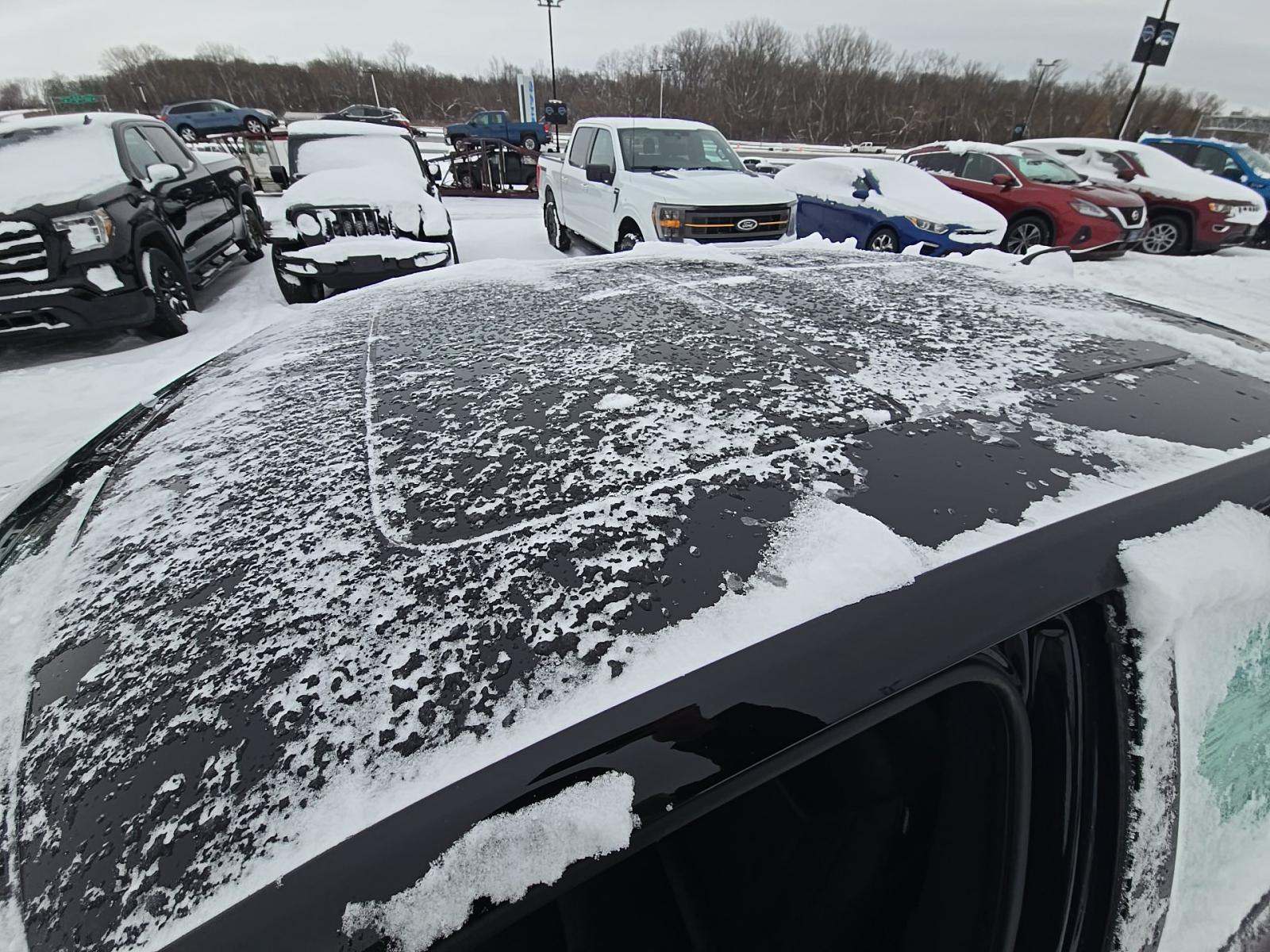 2023 Chrysler 300 Touring L AWD