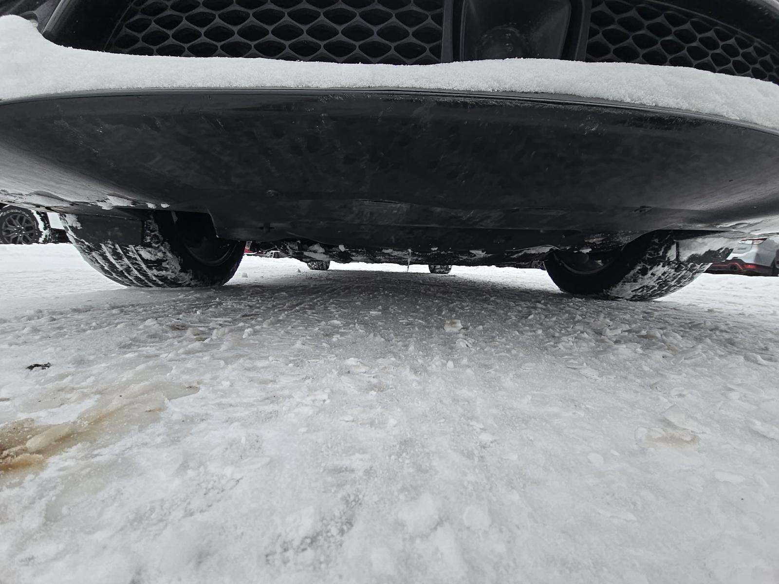 2023 Chrysler 300 Touring L AWD