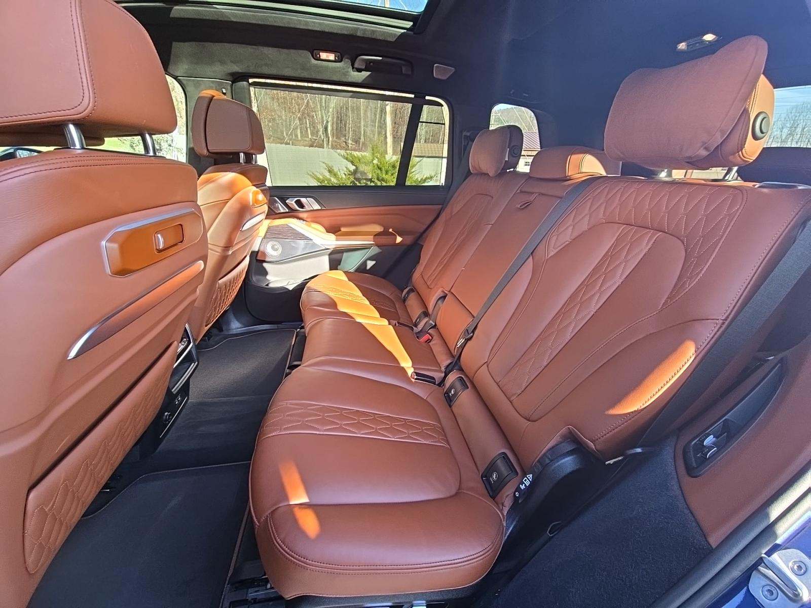 2025 BMW X7 ALPINA XB7 AWD