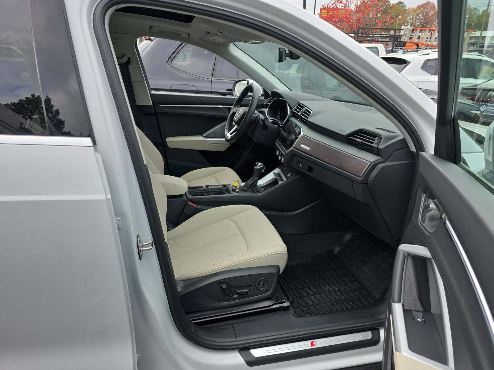 2024 Audi Q3 S line Premium Plus AWD