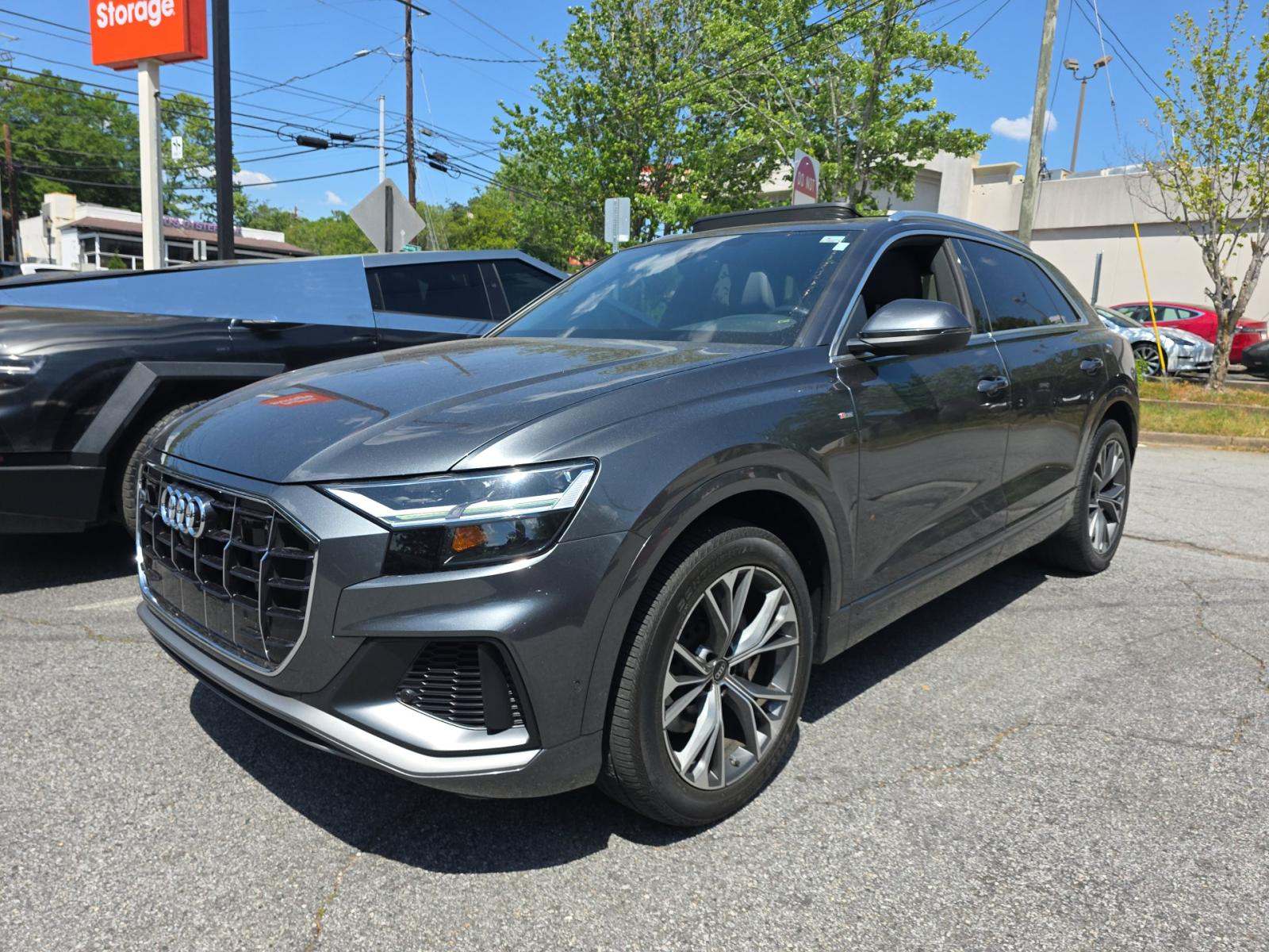 2022 Audi Q8 Premium Plus AWD