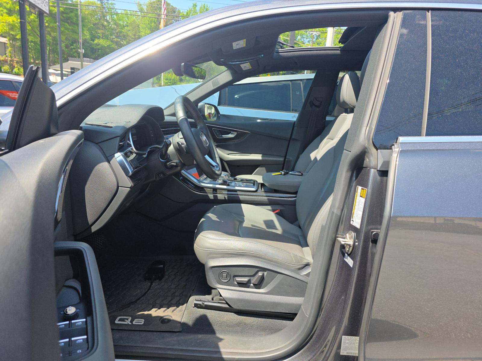 2022 Audi Q8 Premium Plus AWD