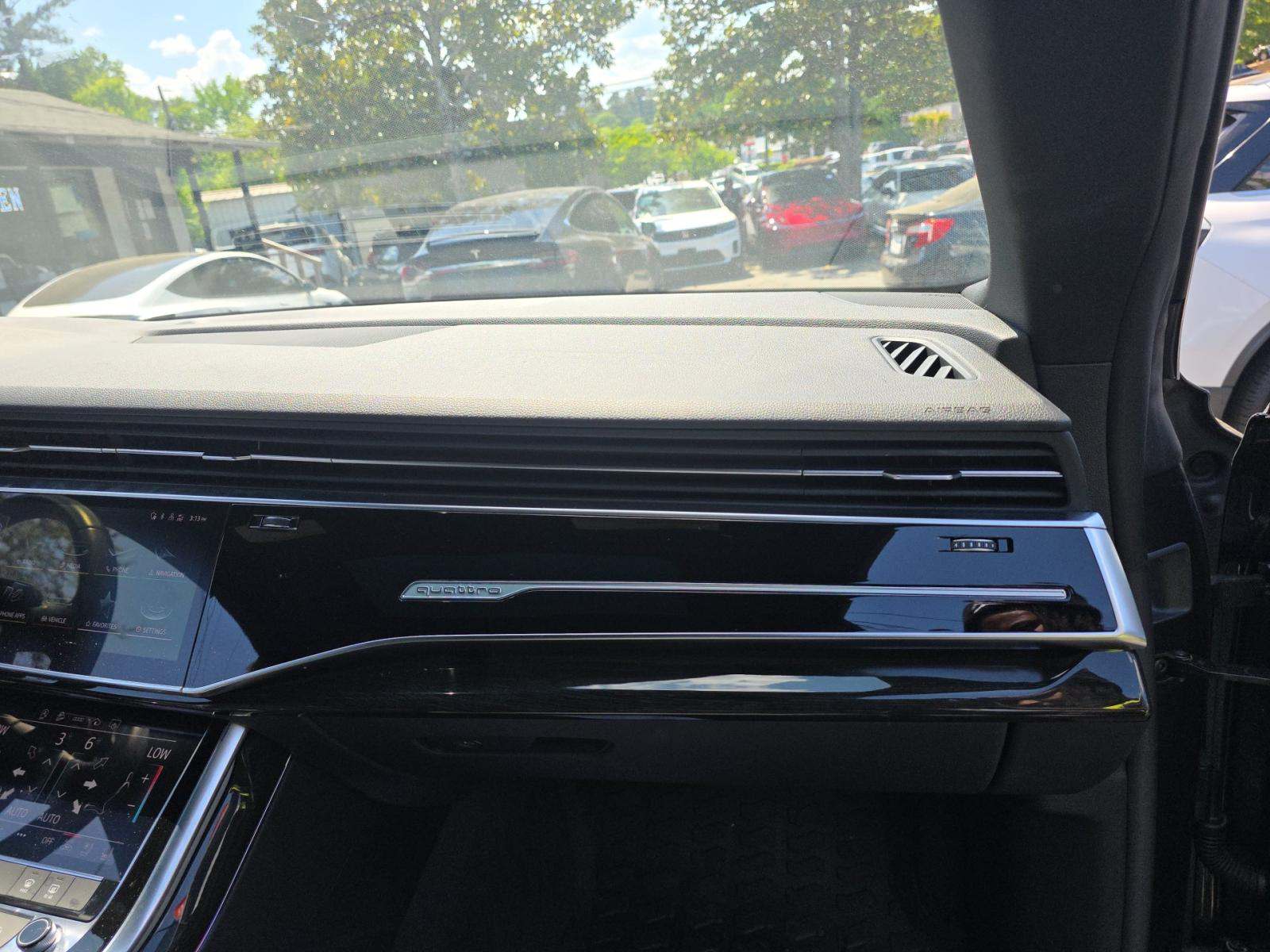 2022 Audi Q8 Premium Plus AWD