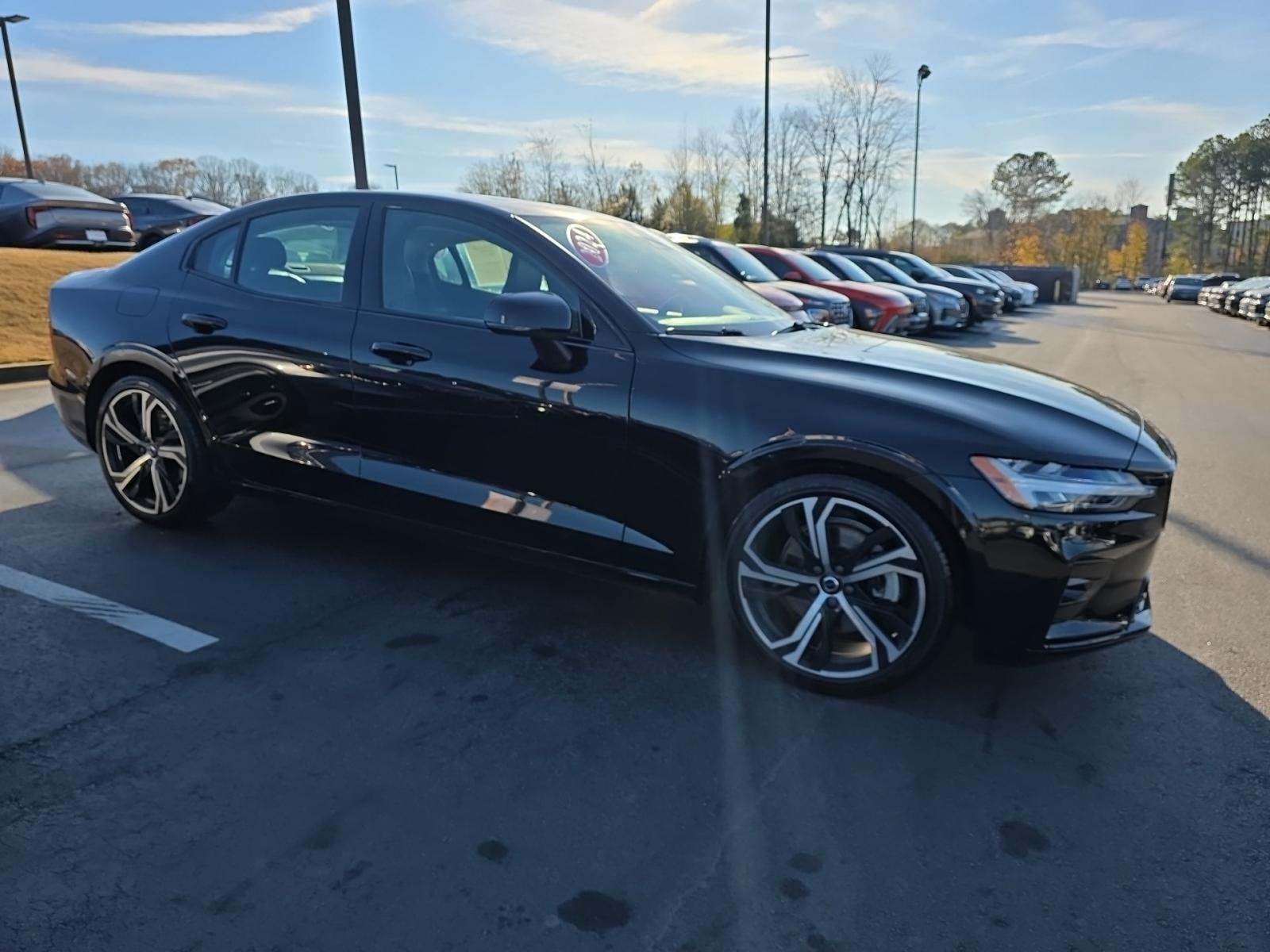 2024 Volvo S60 B5 Core AWD