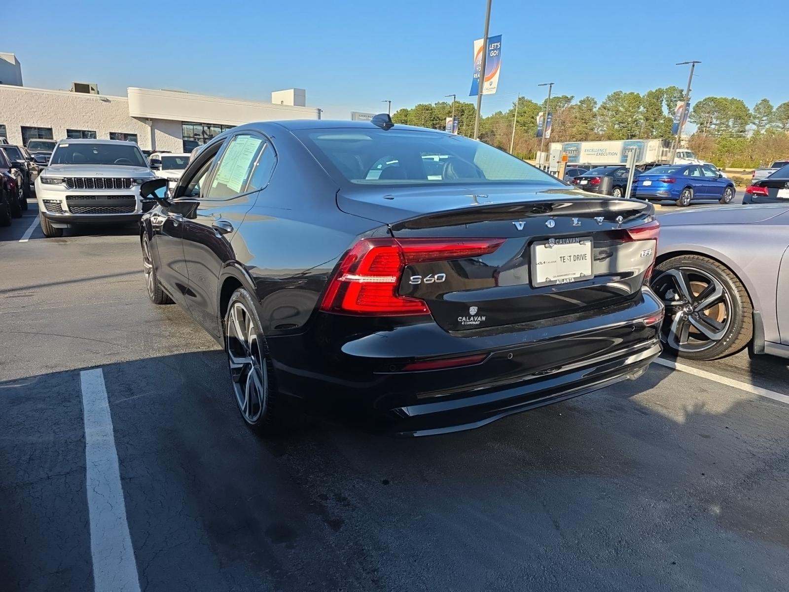 2024 Volvo S60 B5 Core AWD