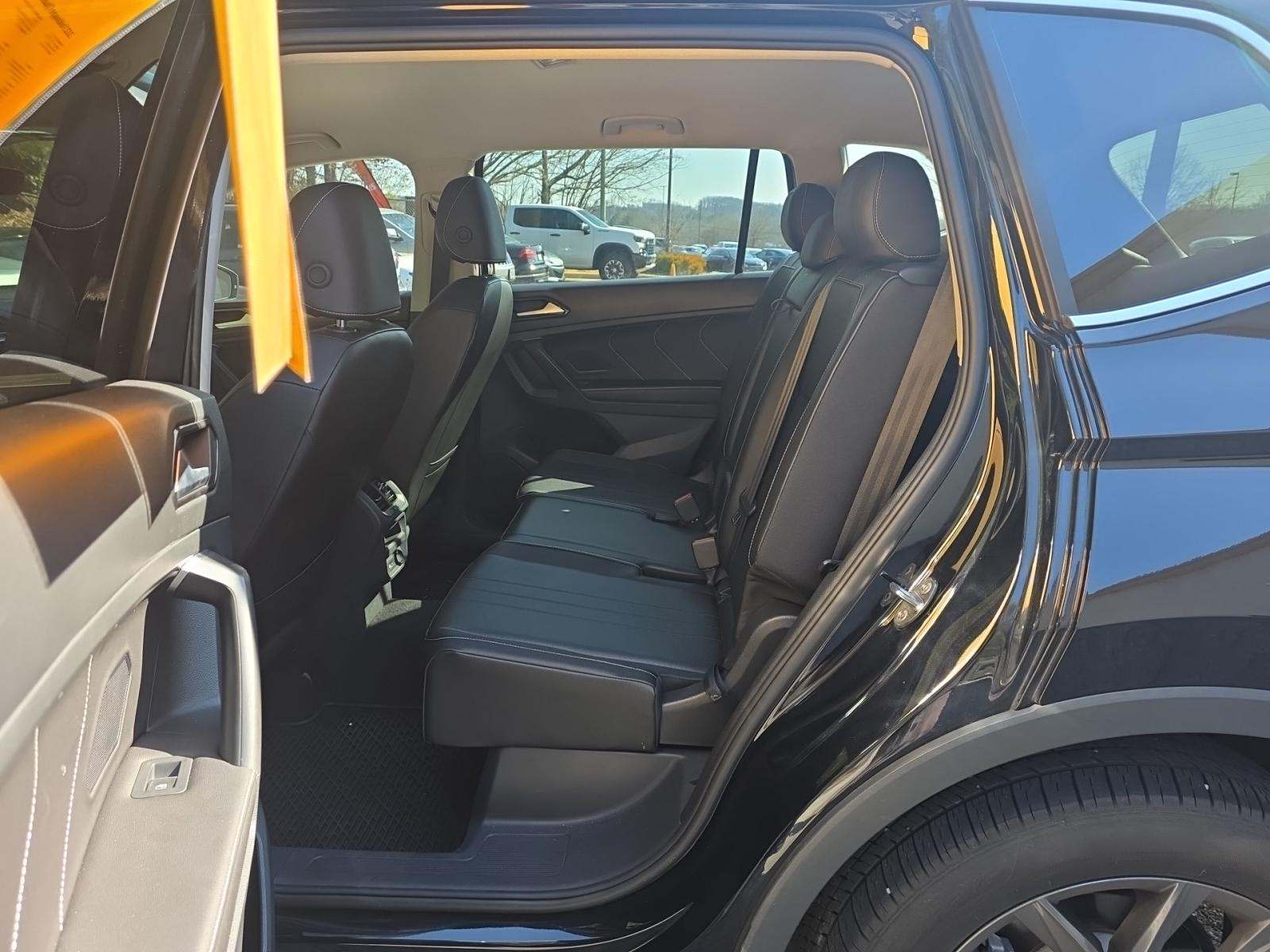 2022 Volkswagen Tiguan 2.0T SE FWD