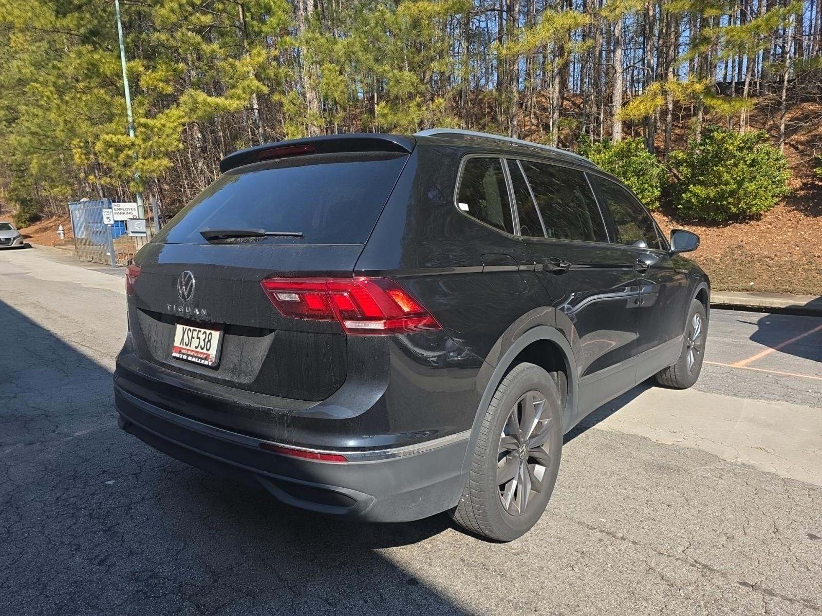 2022 Volkswagen Tiguan 2.0T SE FWD