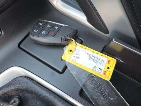 CHEVROLET STINGRAY - 8