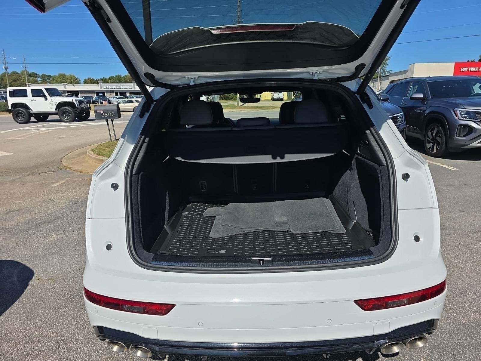 2025 Audi SQ5 Premium Plus AWD