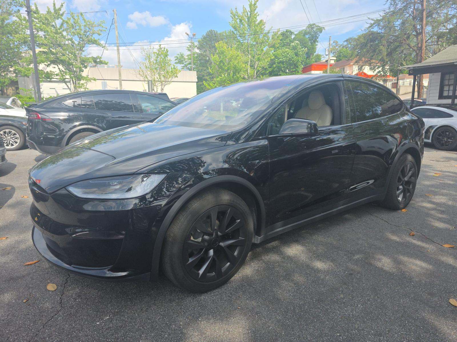 TESLA MODEL X - 1