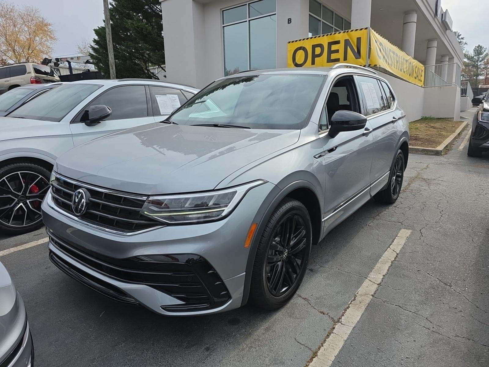 2022 Volkswagen Tiguan 2.0T SE R-Line Black FWD