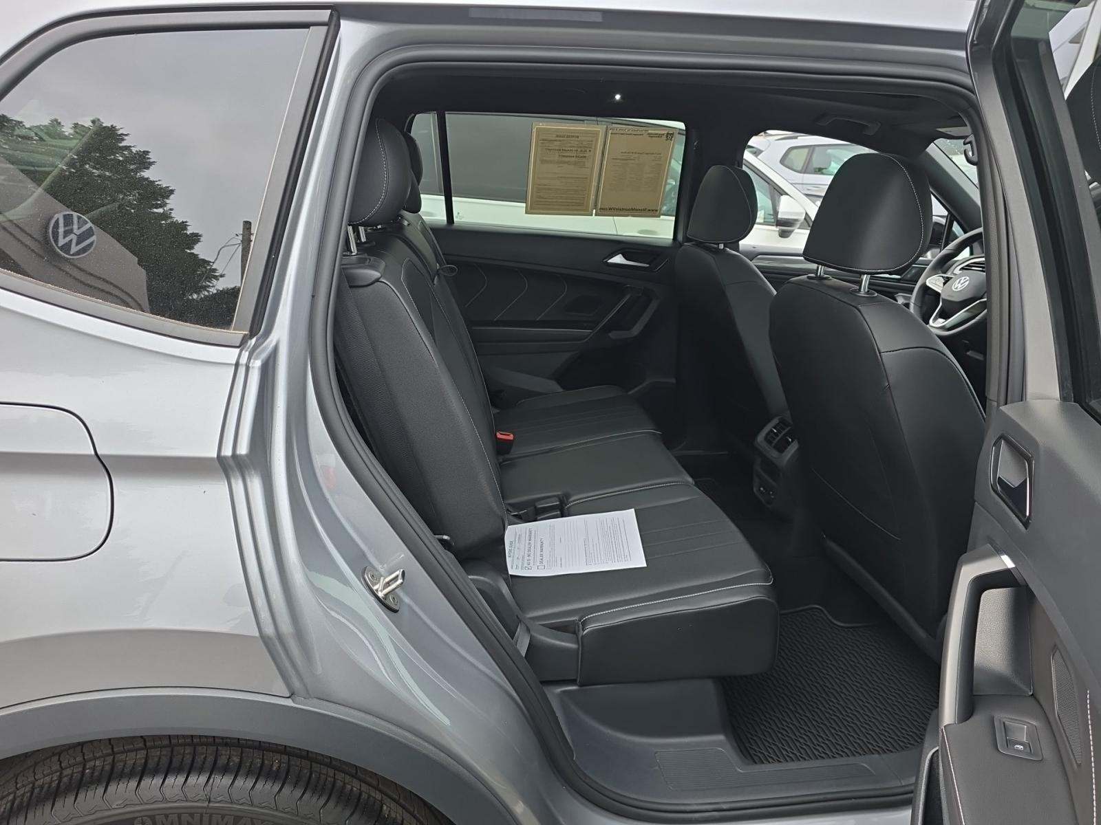 2022 Volkswagen Tiguan 2.0T SE R-Line Black FWD