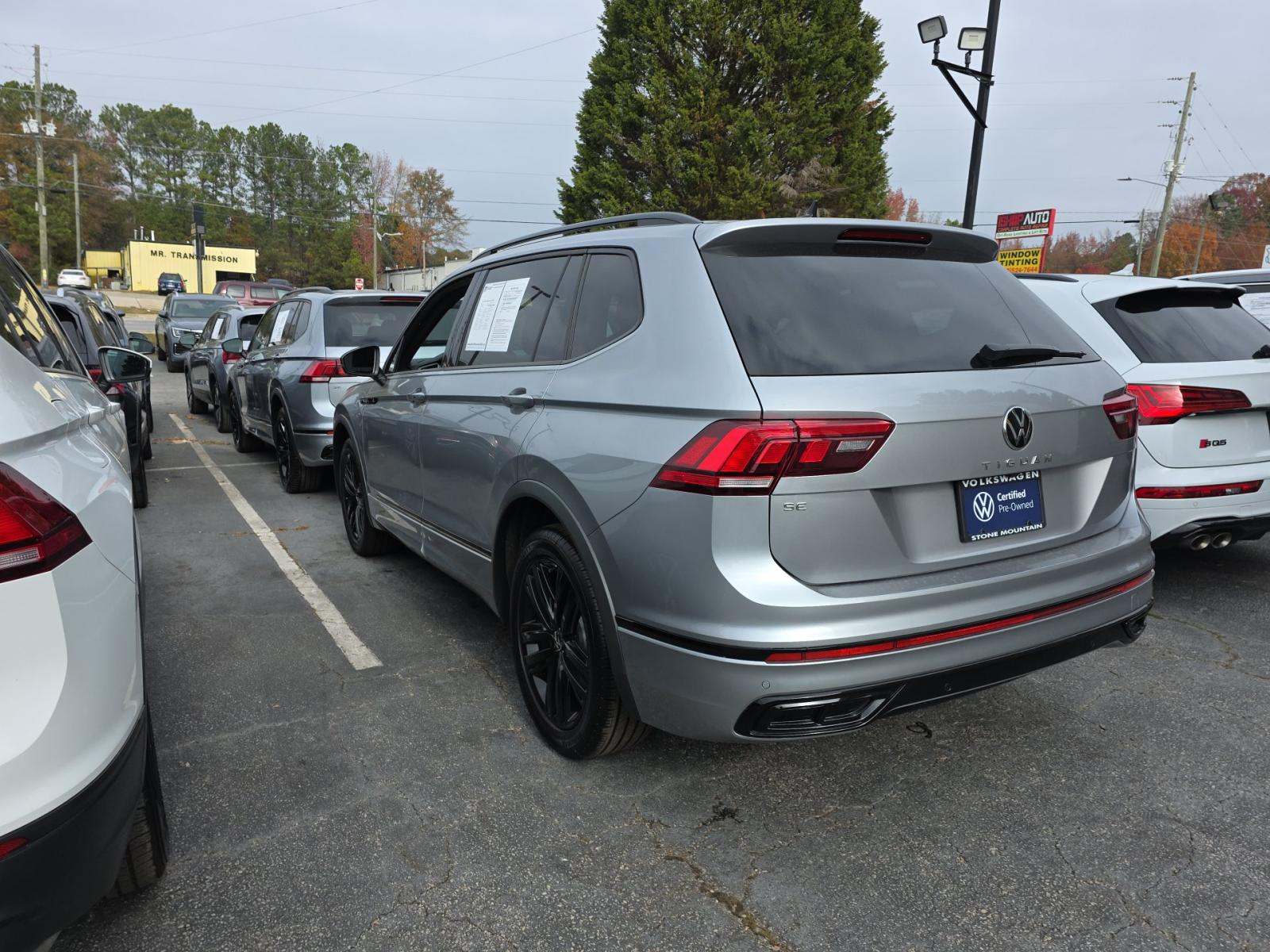 2022 Volkswagen Tiguan 2.0T SE R-Line Black FWD