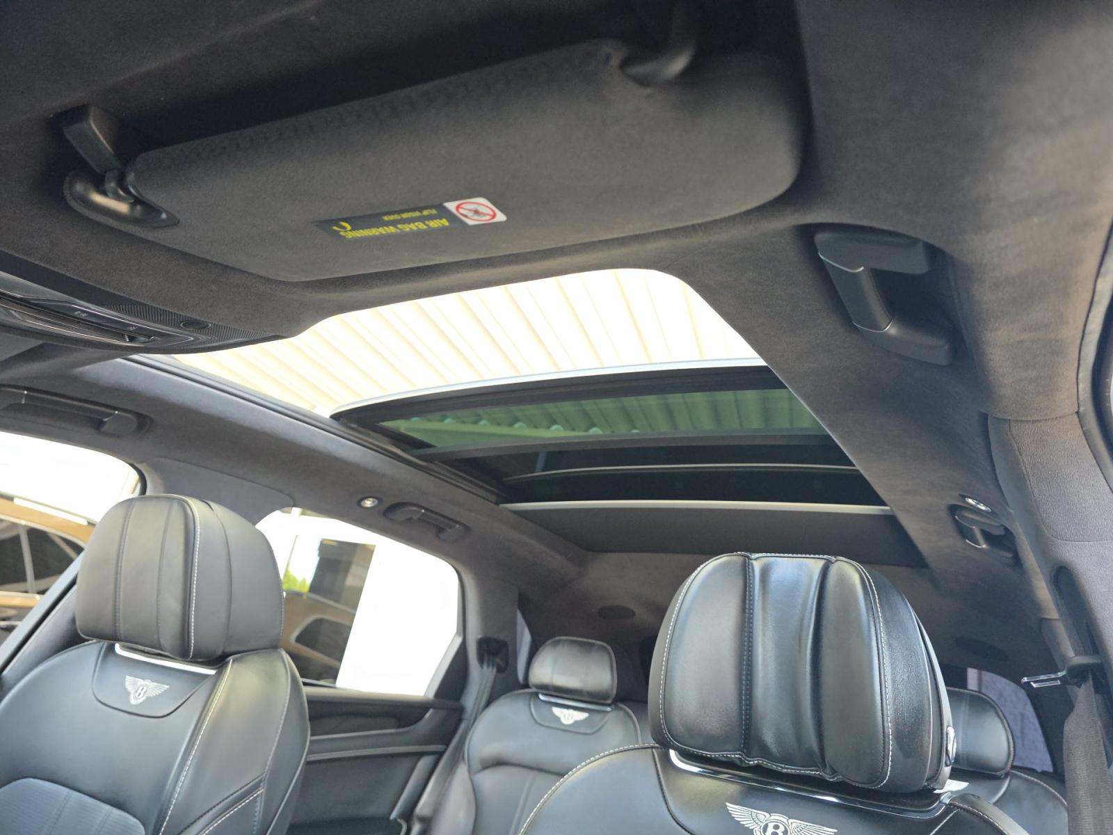 2019 Bentley Bentayga V8 AWD
