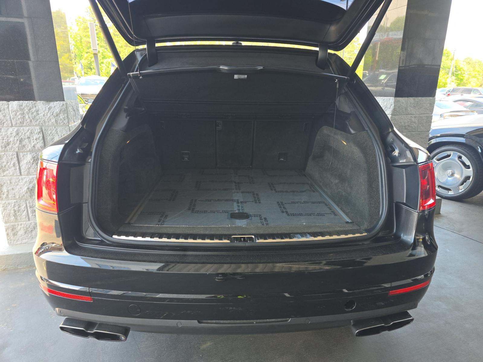 2019 Bentley Bentayga V8 AWD