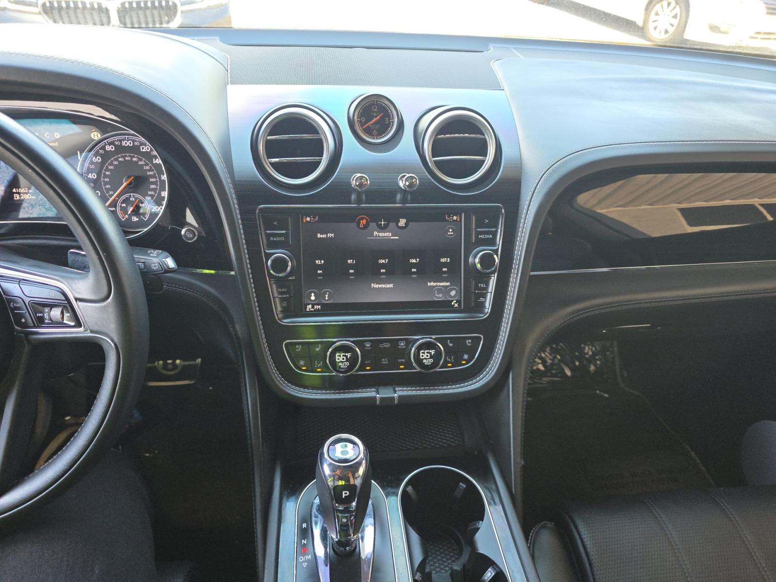 2019 Bentley Bentayga V8 AWD