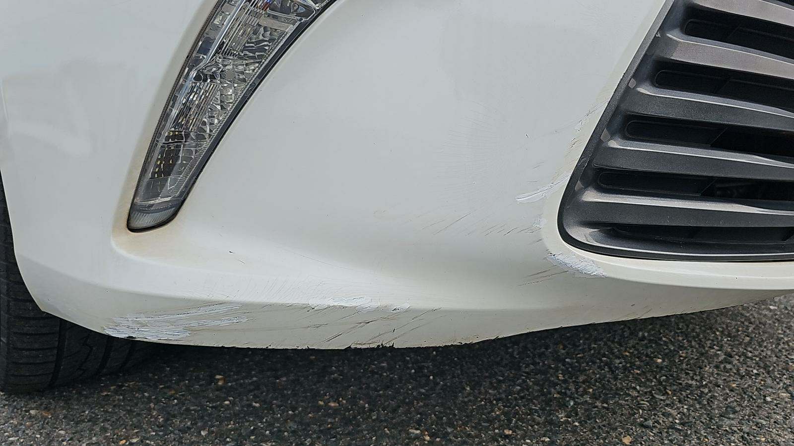 2017 Toyota Camry Hybrid XLE FWD