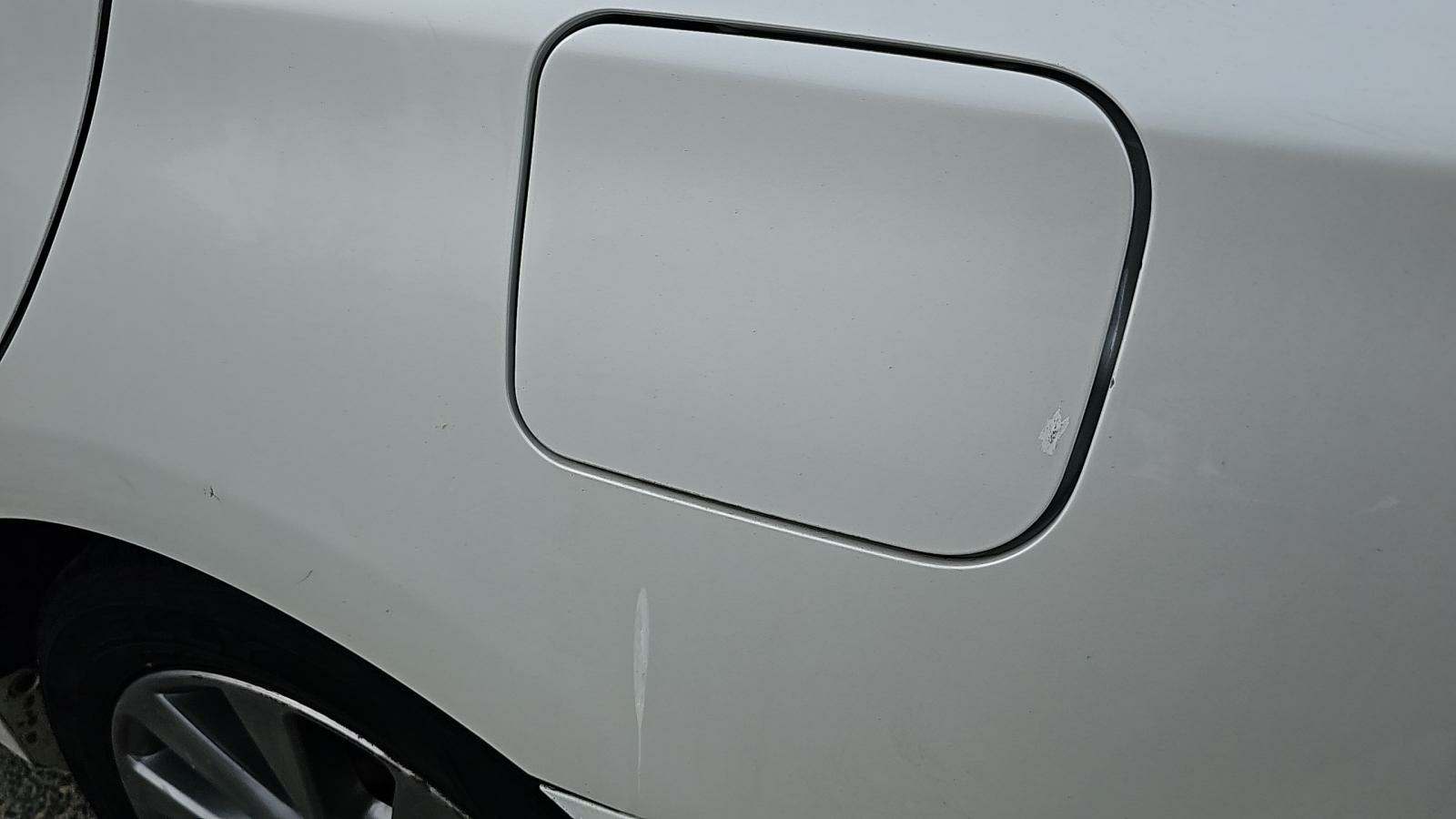 2017 Toyota Camry Hybrid XLE FWD