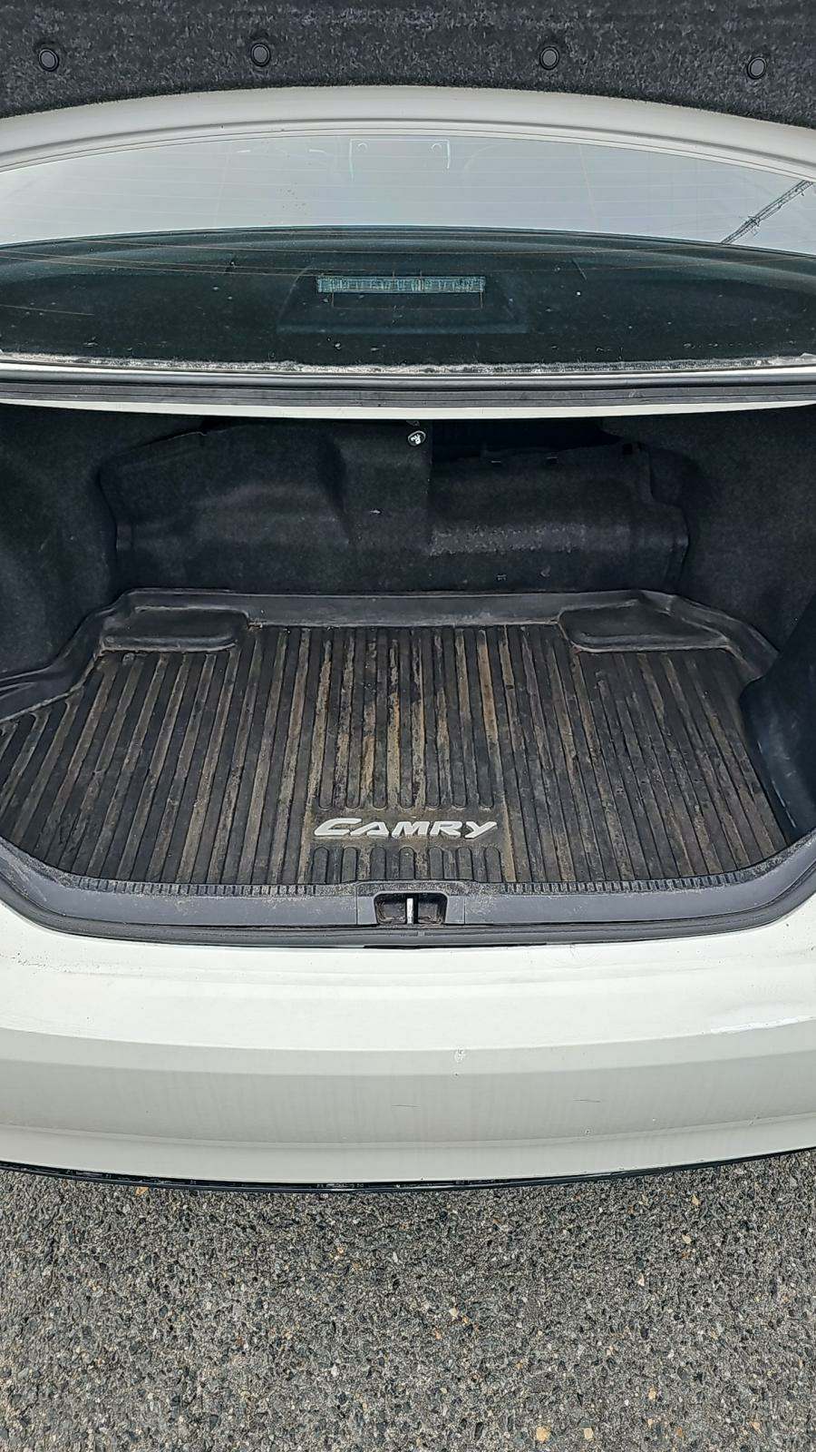 2017 Toyota Camry Hybrid XLE FWD