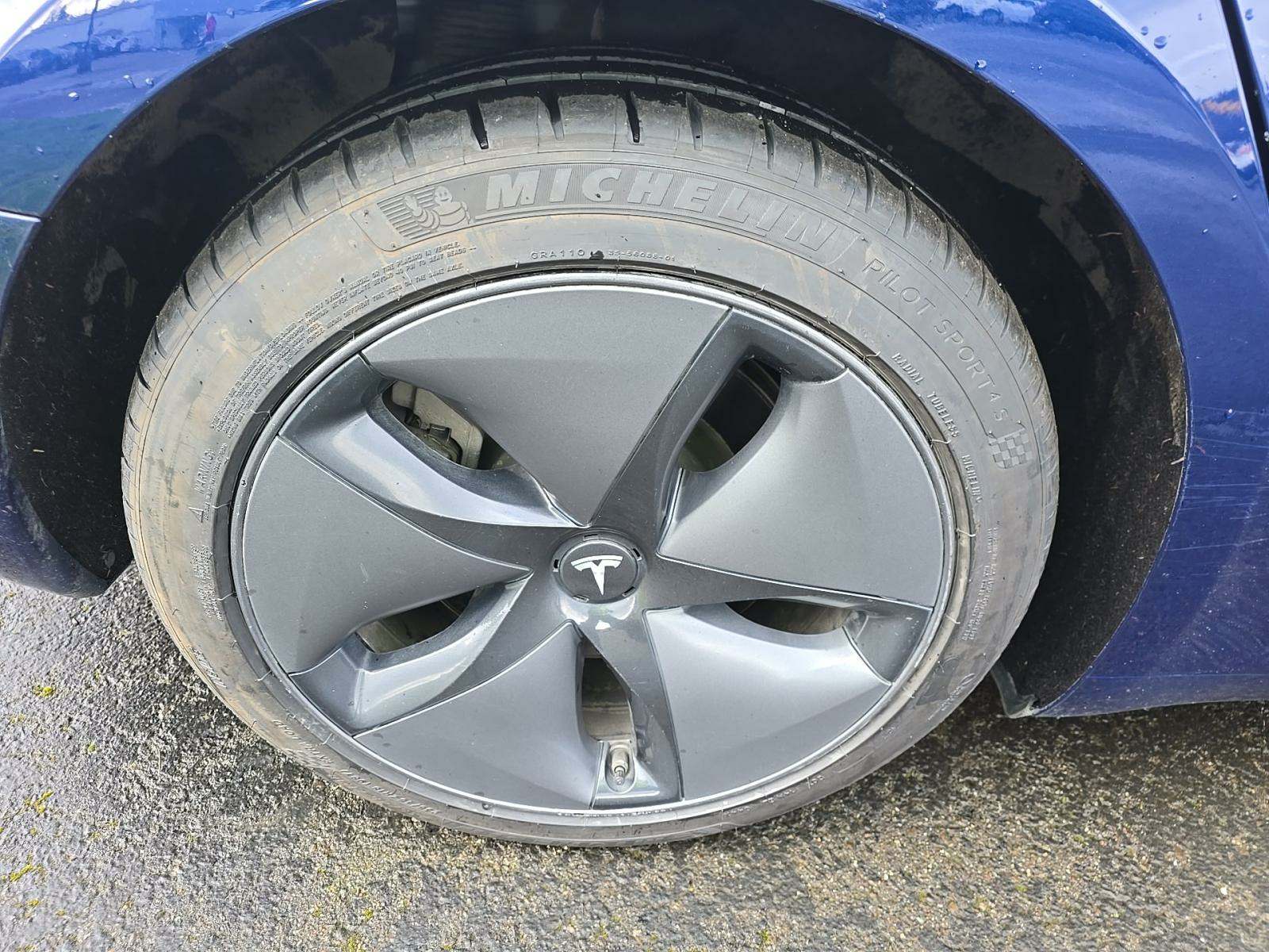 2018 Tesla Model 3 Long Range RWD