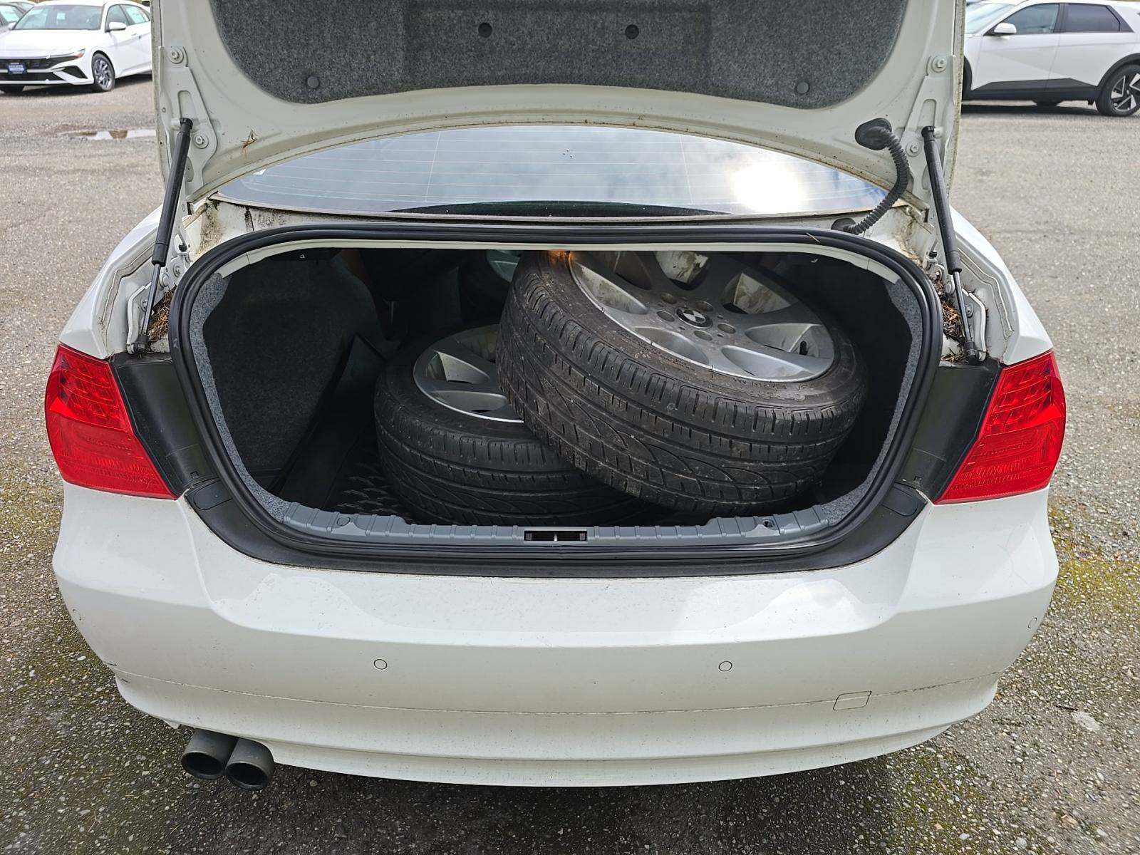 2011 BMW 3 Series 328i xDrive Executive Edition AWD