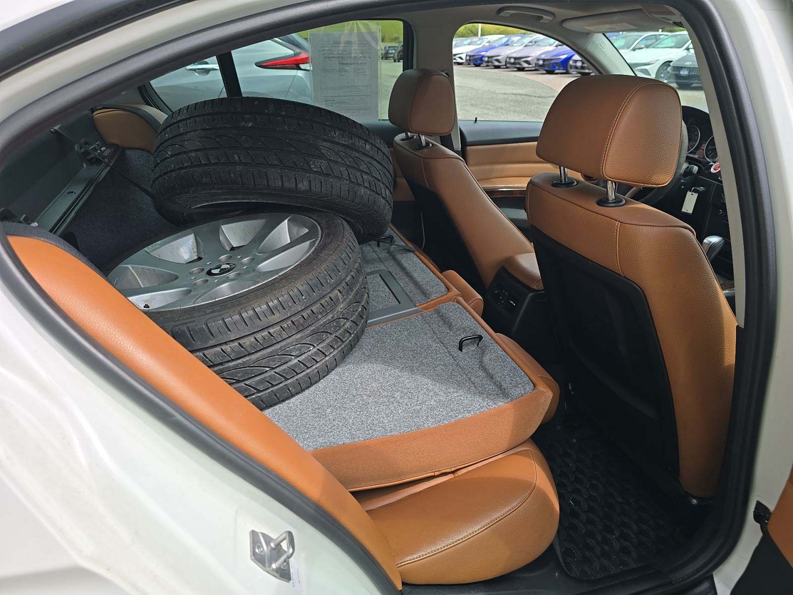 2011 BMW 3 Series 328i xDrive Executive Edition AWD