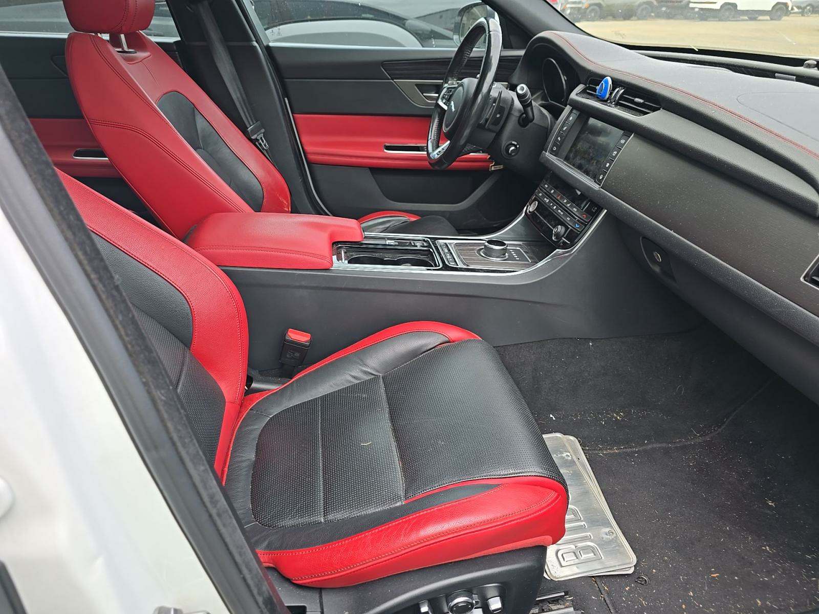 2017 Jaguar XF S RWD