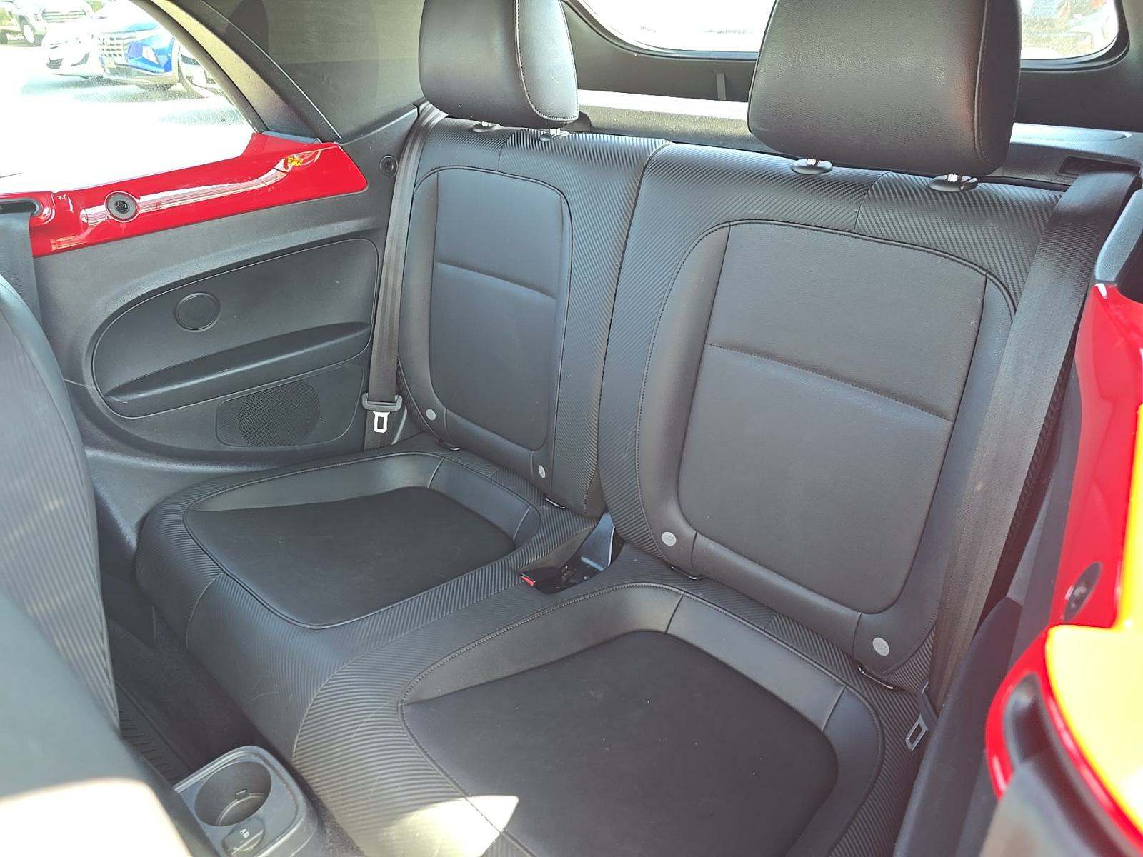 2018 Volkswagen Beetle 2.0T S FWD