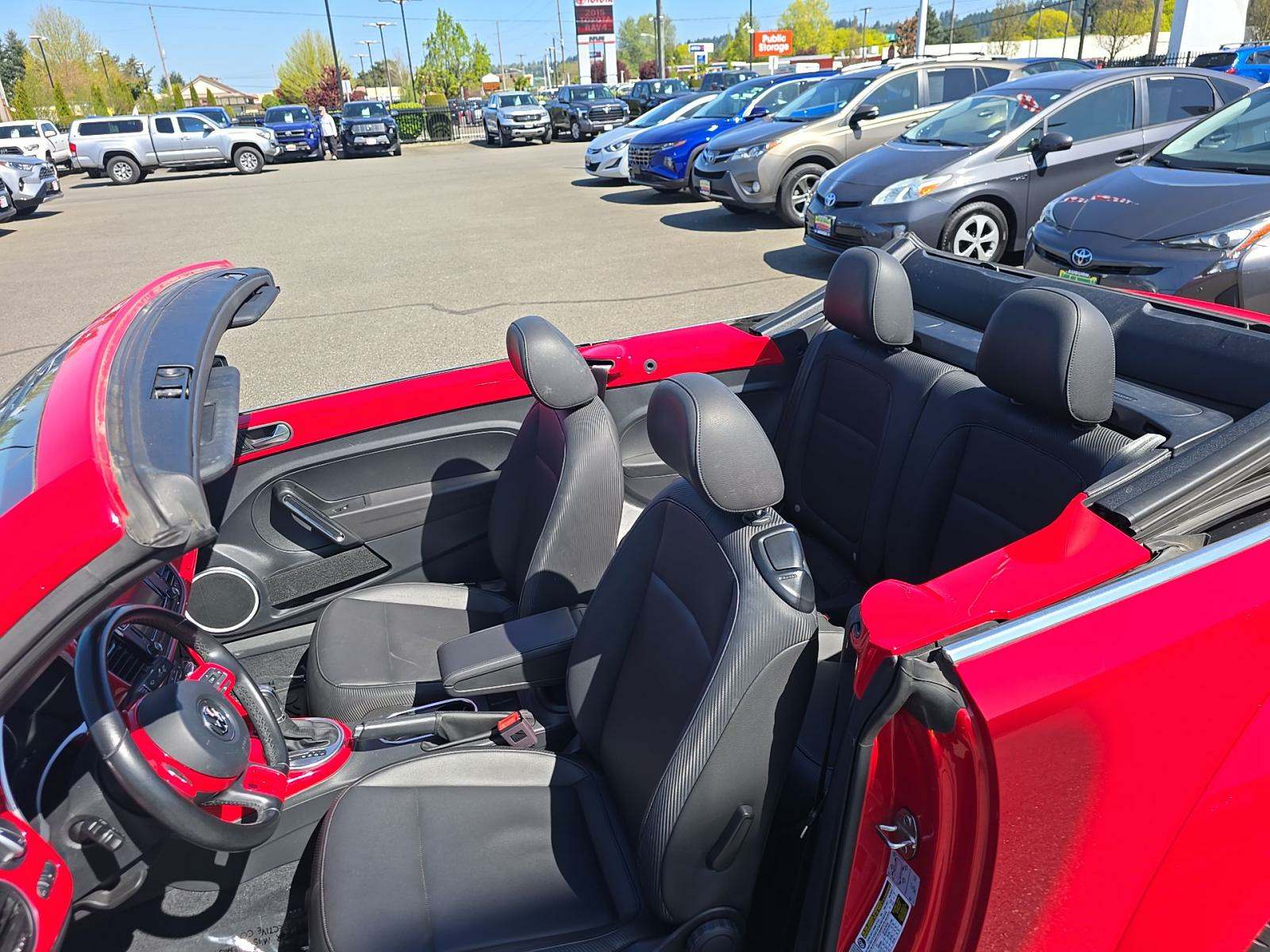 2018 Volkswagen Beetle 2.0T S FWD