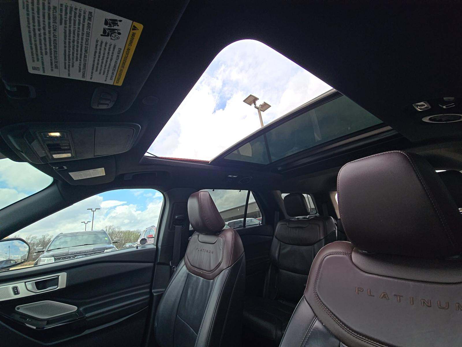 2023 Ford Explorer Platinum AWD