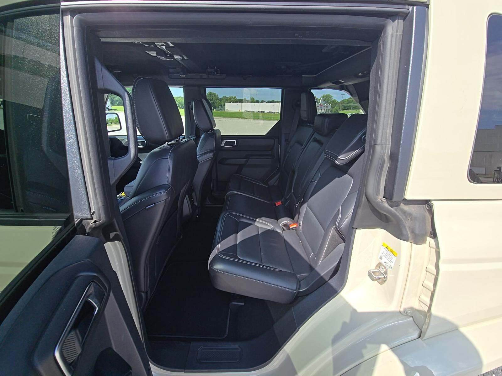 FORD BRONCO - 9