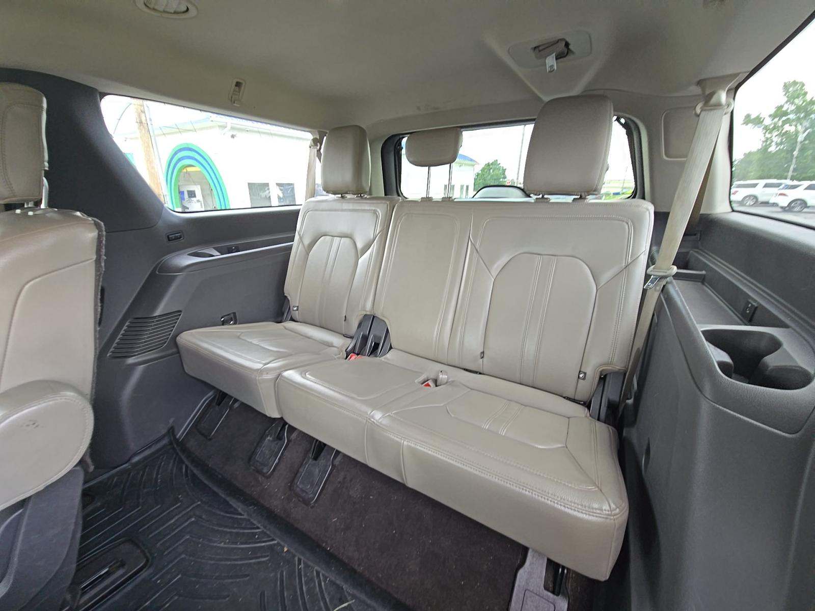 FORD EXPEDITION MAX - 10