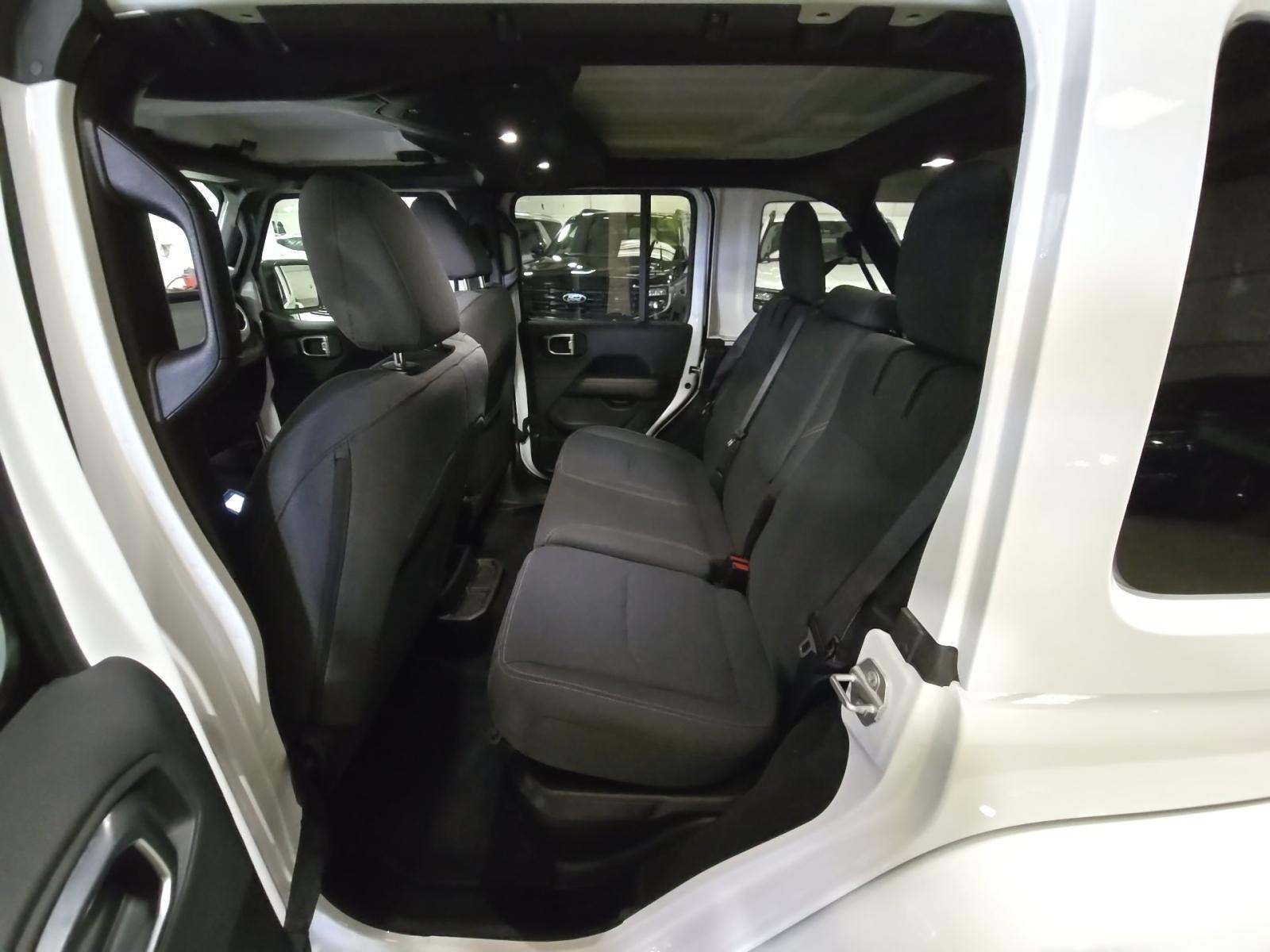 2025 Jeep Wrangler 4xe Sahara AWD