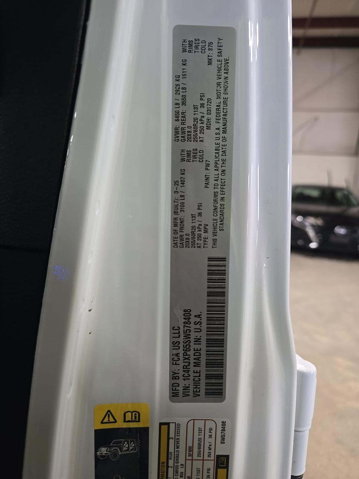 2025 Jeep Wrangler 4xe Sahara AWD