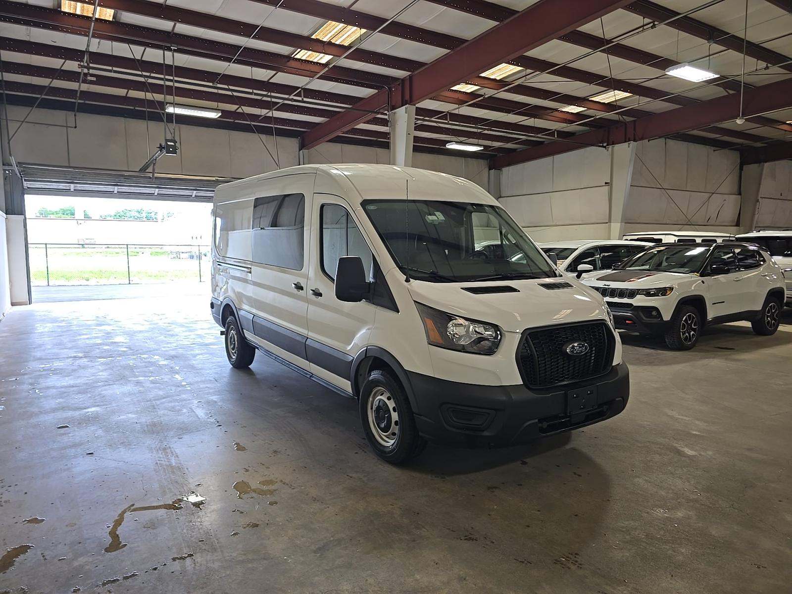 FORD TRANSIT 250 - 4