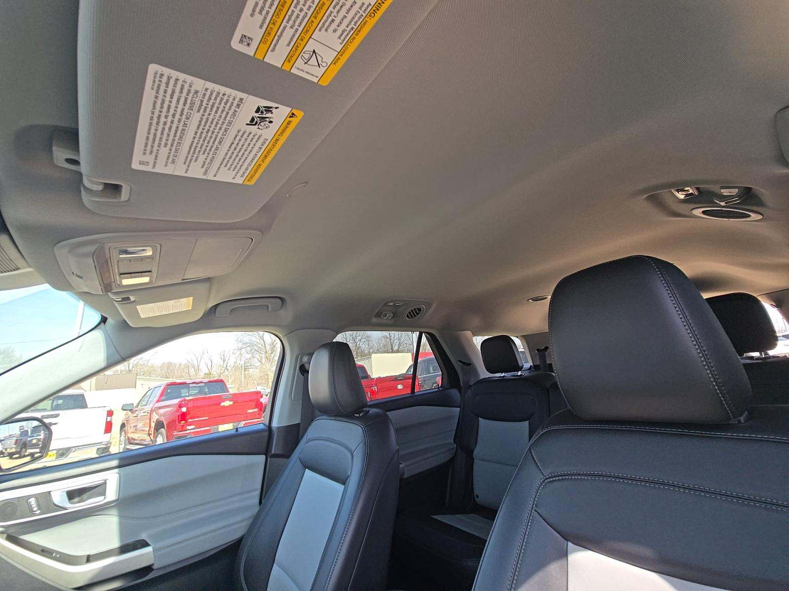 FORD EXPLORER - 7