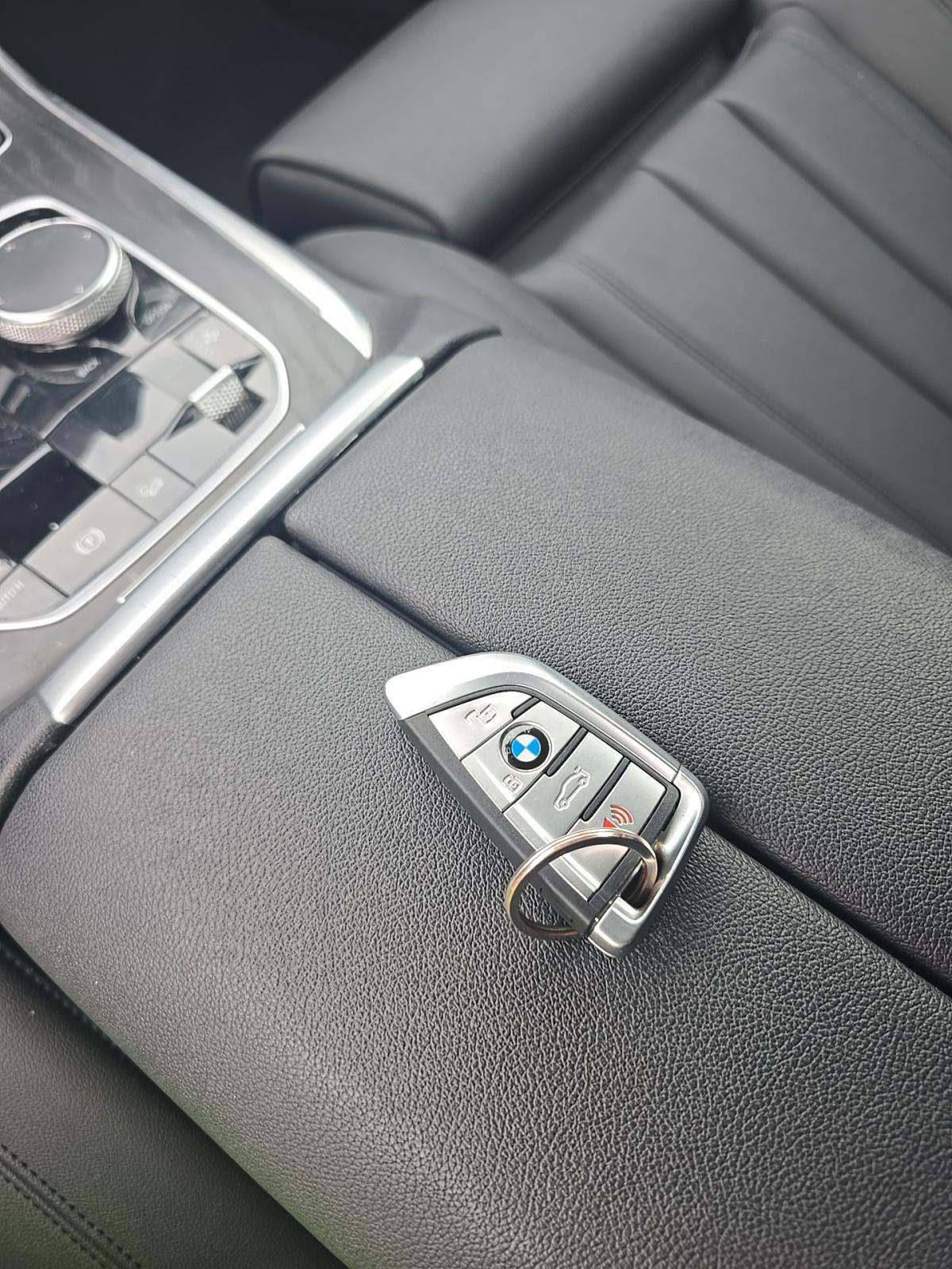 2022 BMW X7 xDrive40i AWD