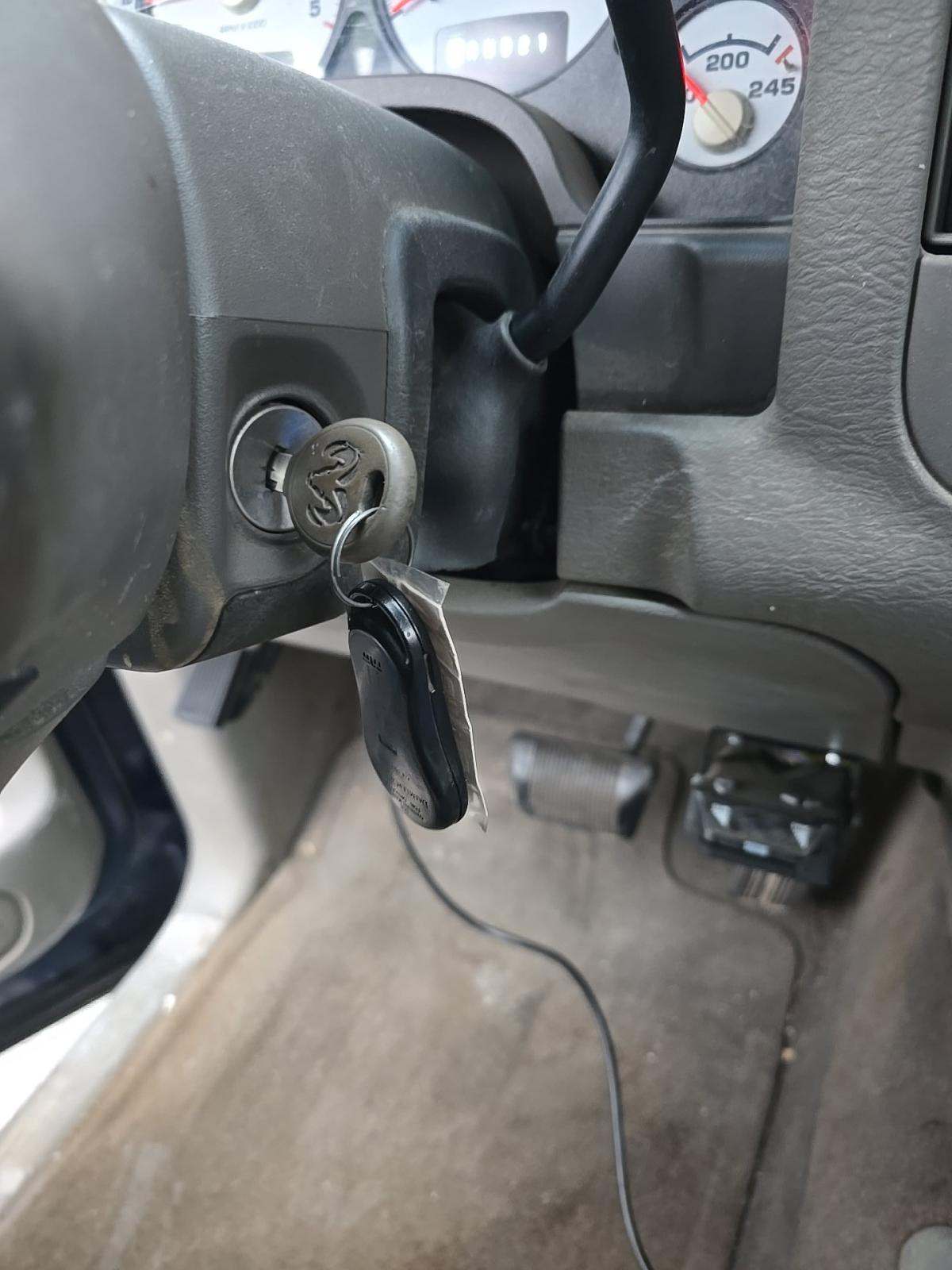 DODGE RAM PICKUP - 8