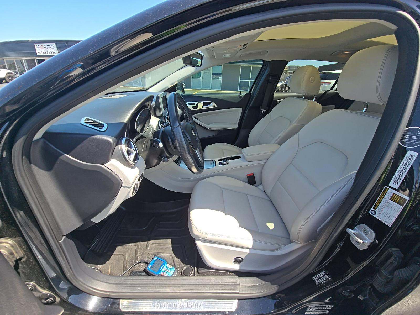 MERCEDES-BENZ GLA-CLASS - 2