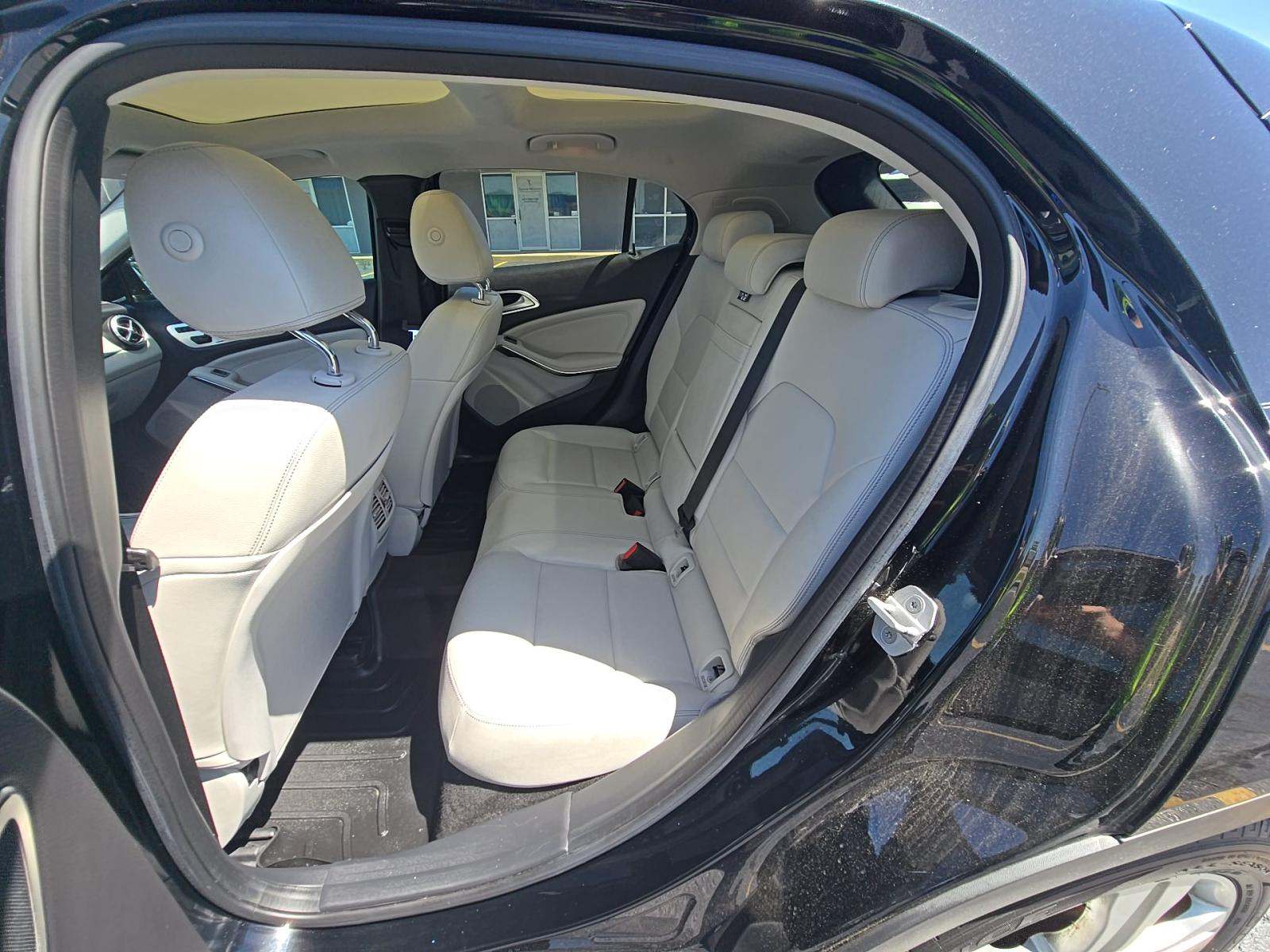 MERCEDES-BENZ GLA-CLASS - 9