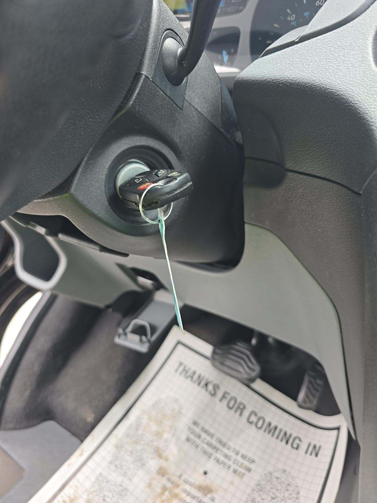 FORD TRANSIT 150 - 4