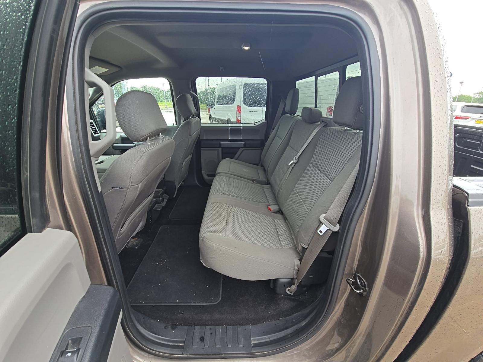 FORD F-150 - 9