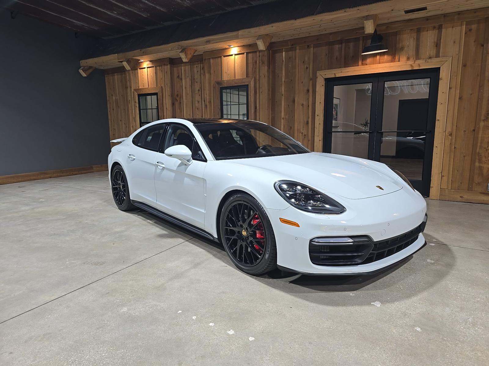 2020 Porsche Panamera GTS AWD