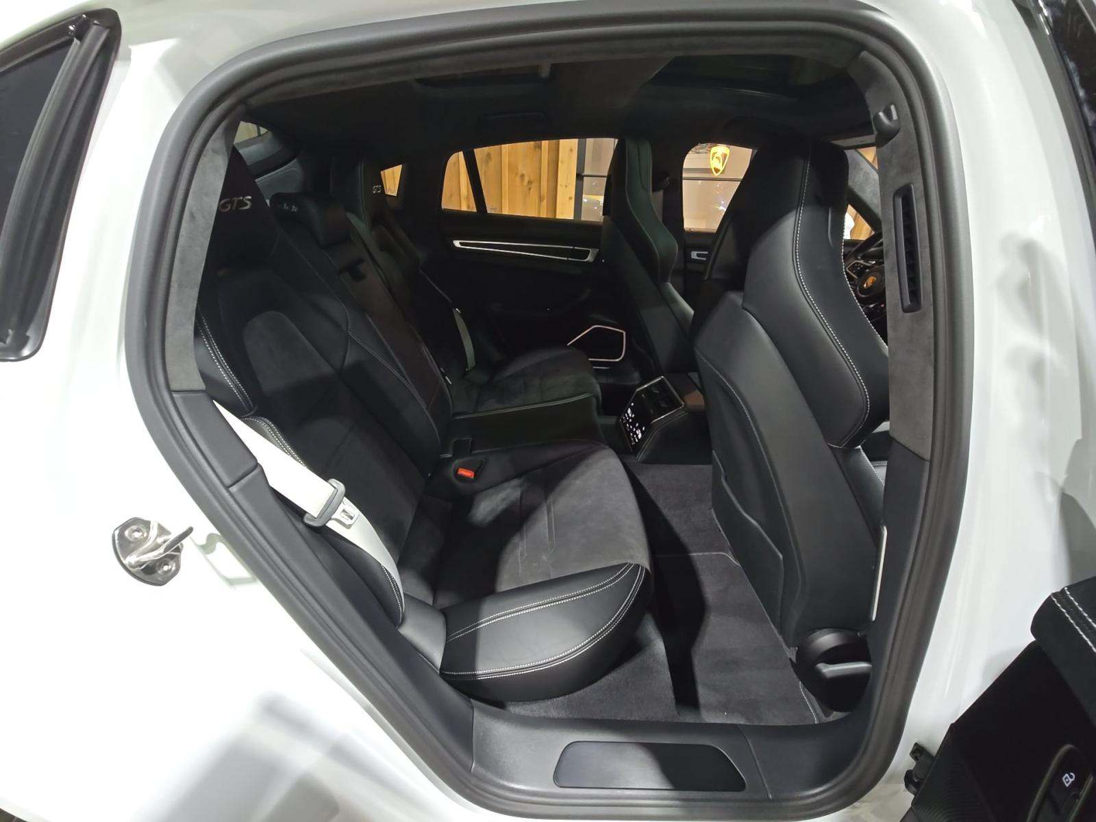 2020 Porsche Panamera GTS AWD